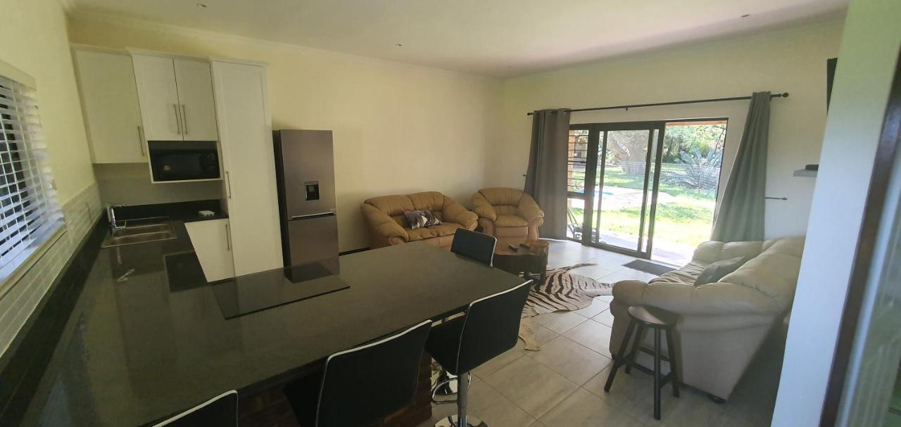 Honeybird Self Catering Accommodation Hluhluwe Extérieur photo