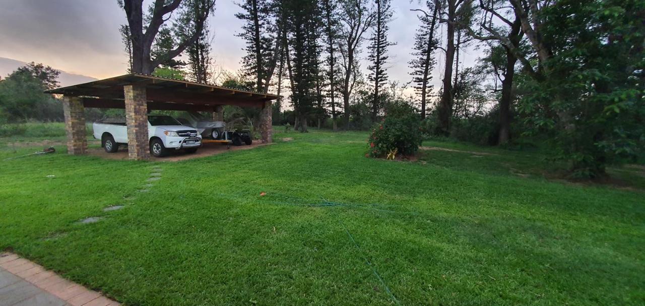 Honeybird Self Catering Accommodation Hluhluwe Extérieur photo