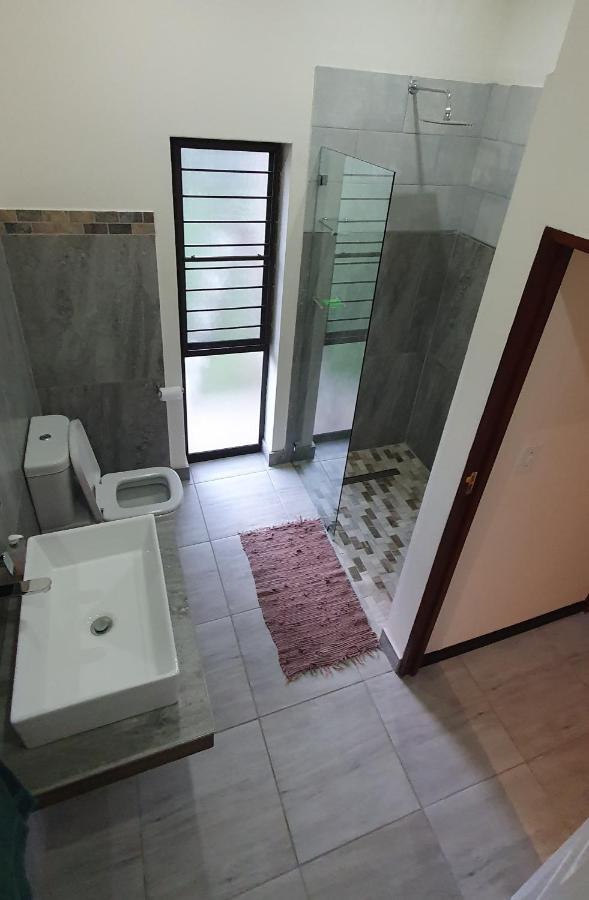 Honeybird Self Catering Accommodation Hluhluwe Extérieur photo